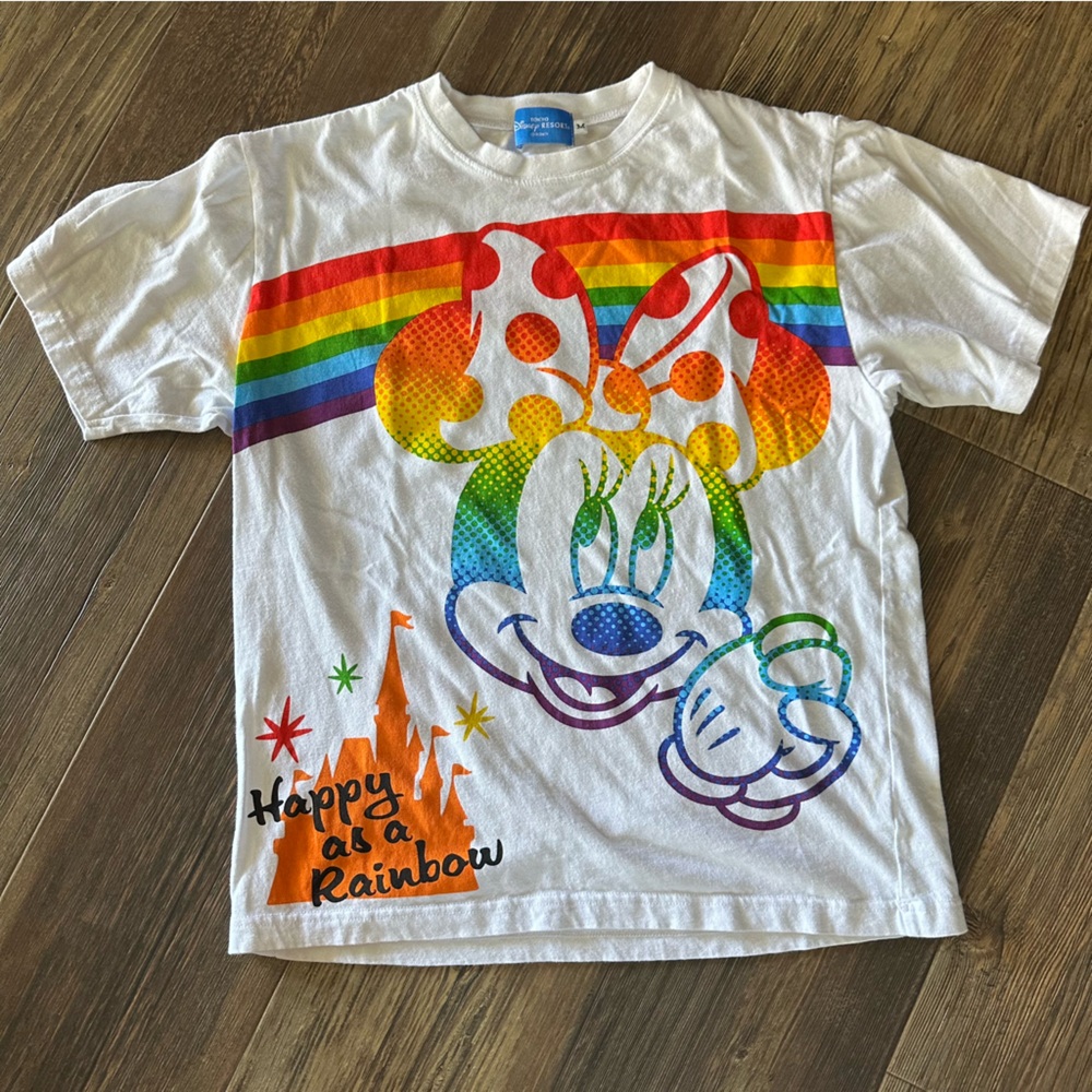 TOKYO Disneyland Resort "Happy as a Rainbow" graphic Minnie Mouse shirt M women